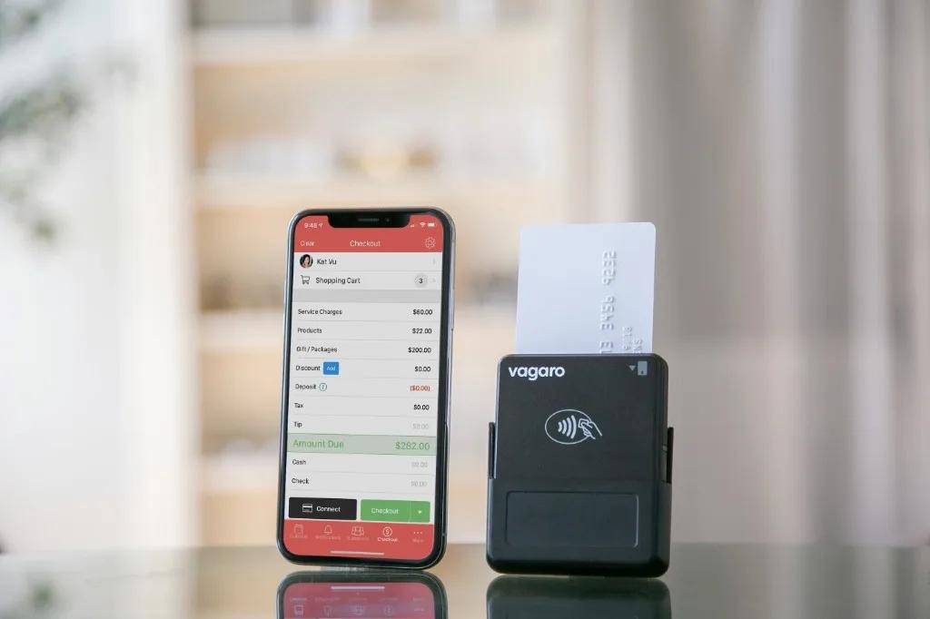 Mobile apparel retail checkout